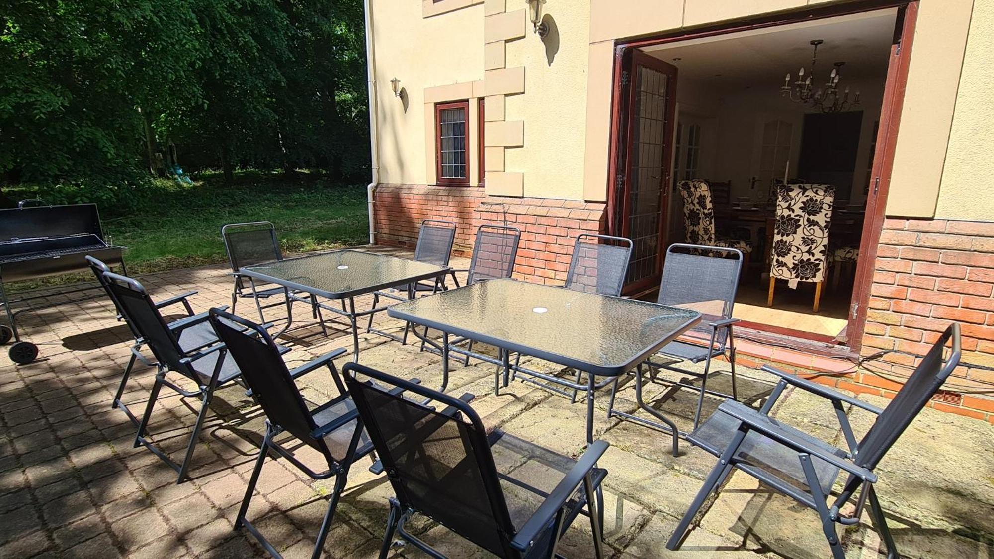 Holiday home Spacious For Large Families And Contractors Wolverhampton