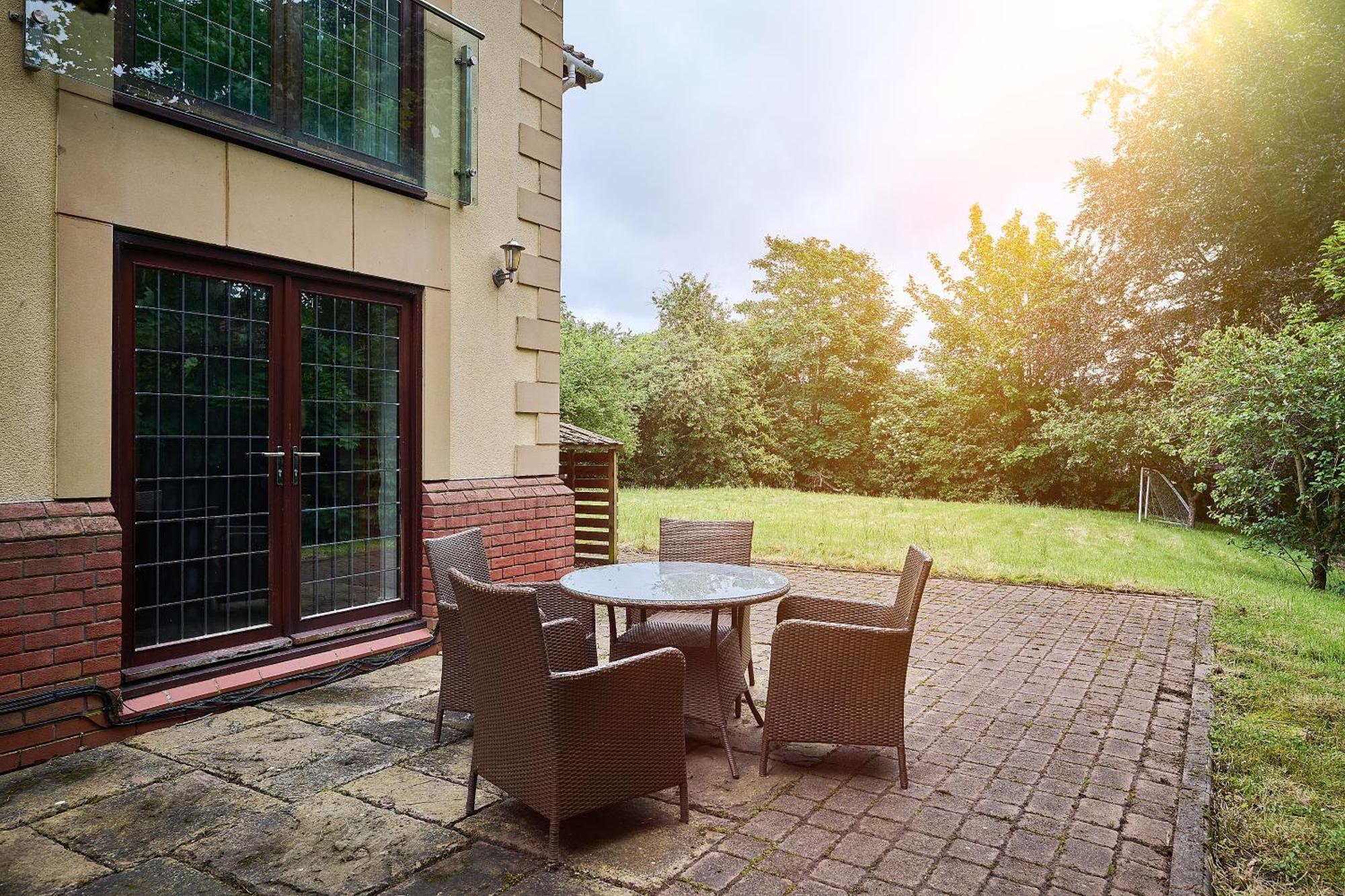 Holiday home Spacious For Large Families And Contractors Wolverhampton