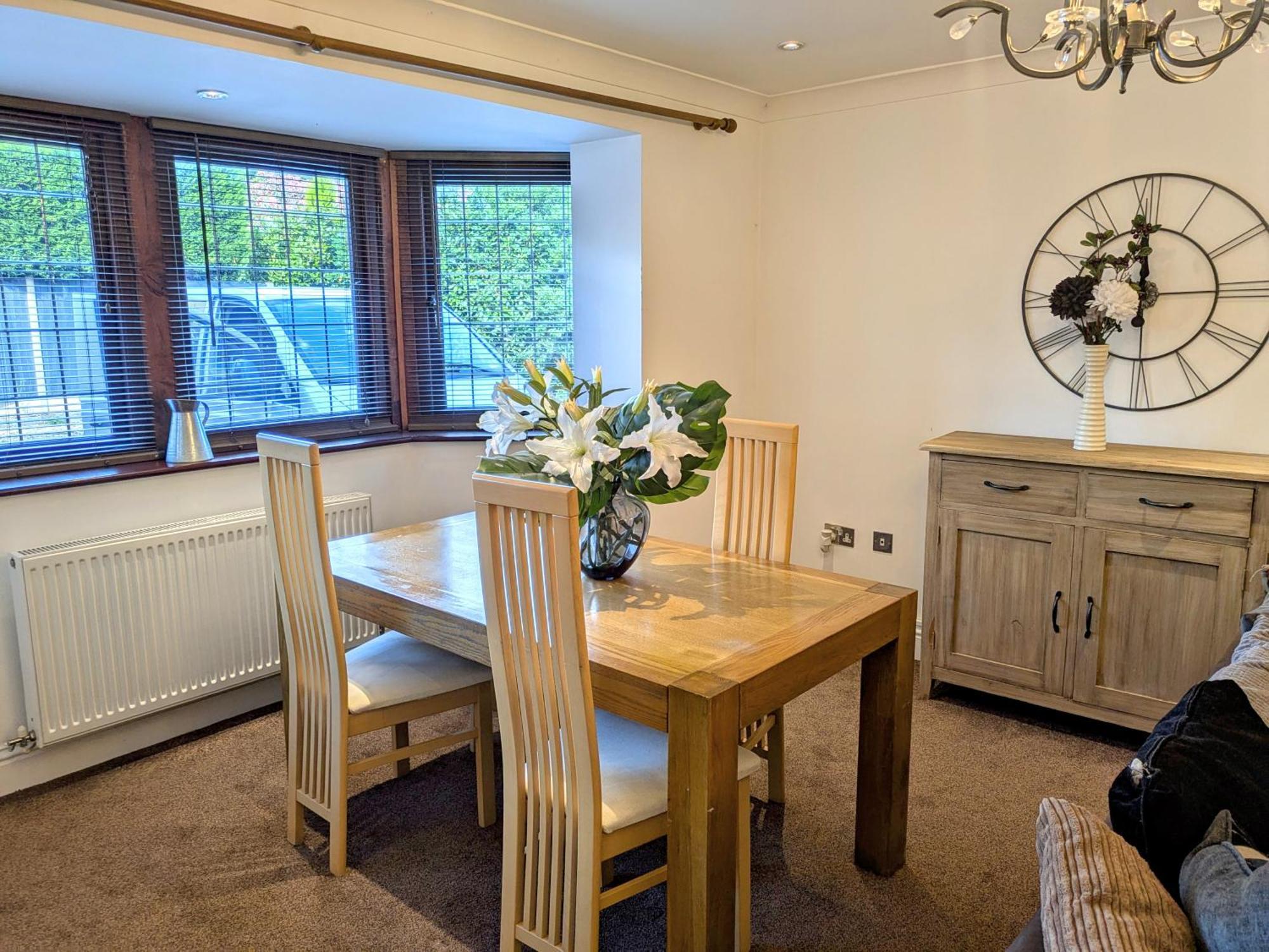 Holiday home Spacious For Large Families And Contractors *